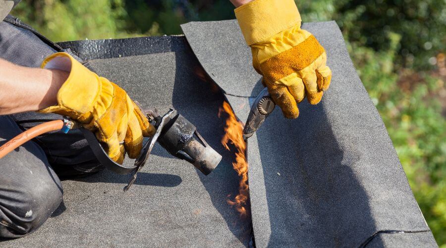 Professional flood damage restoration services in Washington, AR